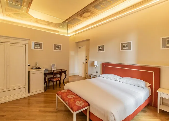 Casa Isolani Luxury Rooms Piazza Maggiore 1 Bologna